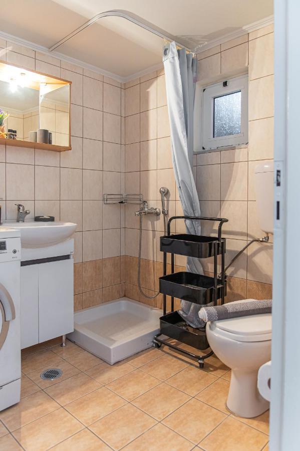 Haris Seaview Apartment Candia Esterno foto